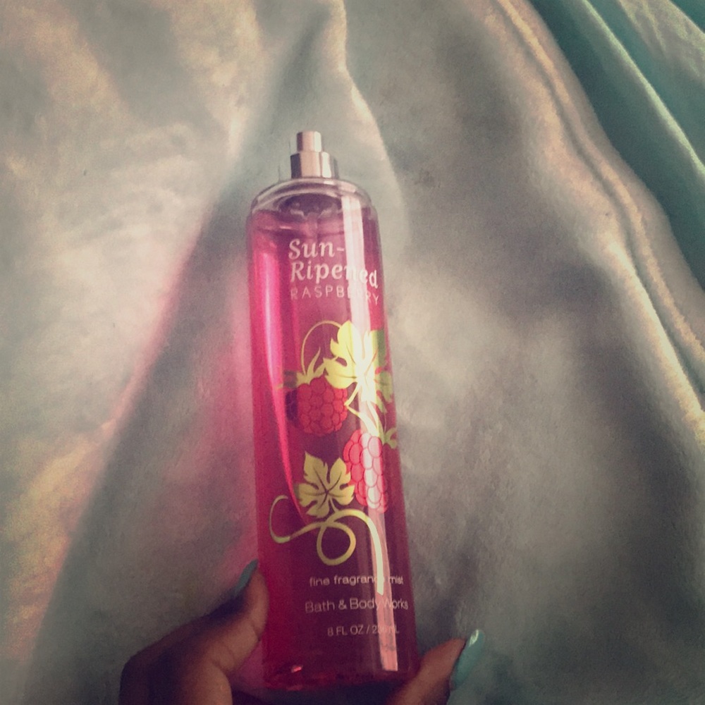 Sun ripened raspberry from bath and bodywork